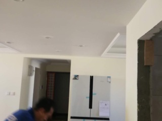 墙、顶面乳胶漆