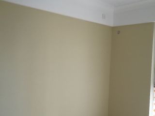 墙、顶面乳胶漆及墙纸铺贴