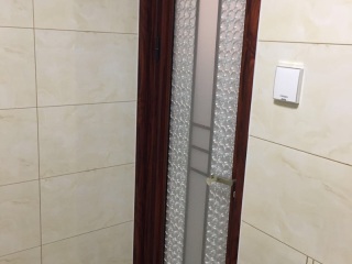 成品门及墙纸铺贴
