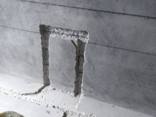 水、电管开槽施作