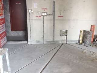 水、电管开槽施作
