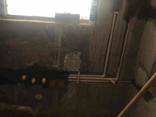 水、电管开槽施作