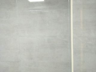 厨房、卫生间墙砖施作