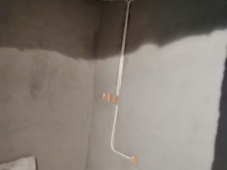 强、弱电路穿线施作
