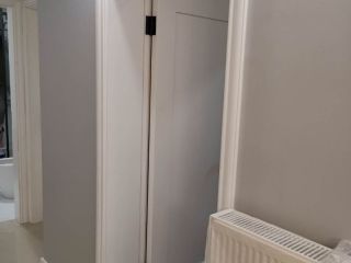 成品门及墙纸铺贴