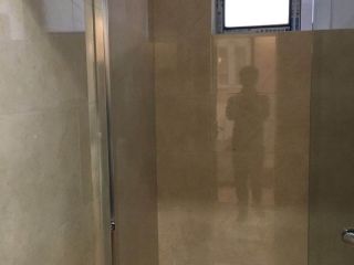 厨房、卫生间墙砖施作