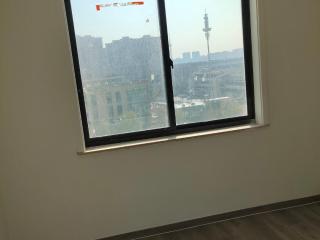 成品门及墙纸铺贴