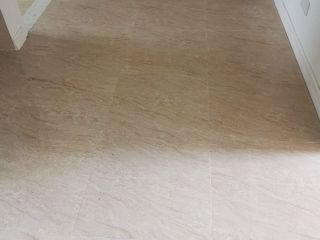 地砖铺贴及地面找平施作