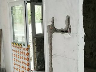 水、电管开槽施作