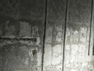 水、电管开槽施作