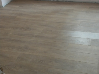 木地板铺设