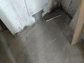 地砖铺贴及地面找平施作