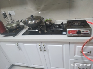 橱柜台面及台盆柜安装