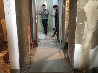 强、弱电路穿线施作