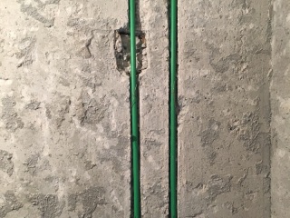 水、电管开槽施工
