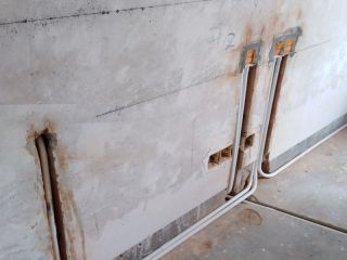 强、弱电路穿线施作