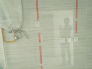 厨房、卫生间墙砖施作