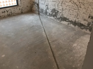 水、电管开槽施作