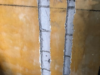 水、电管开槽施作