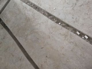 水、电管开槽施工