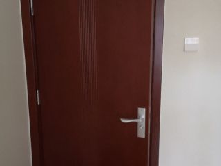 成品门及墙纸铺贴