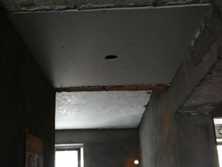 石膏板吊顶施作