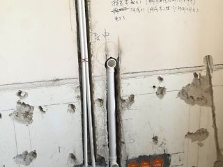 强、弱电路穿线施作