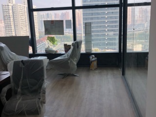 成品门及墙纸铺贴