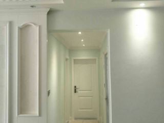 成品门及墙纸铺贴