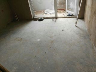 地砖铺贴及地面找平施作