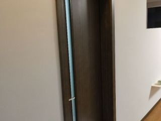 套装门、踢脚线安装