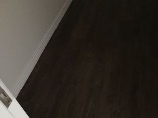 实木复合地板铺设