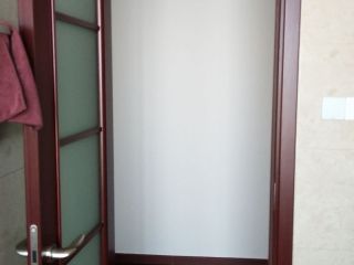 成品门及墙纸铺贴