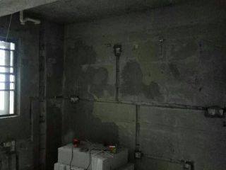 水、电管开槽施作