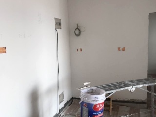 墙、顶面腻子批嵌