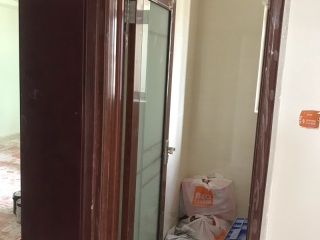 成品门及墙纸铺贴