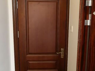 成品门及墙纸铺贴