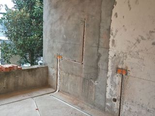 强、弱电布管穿线
