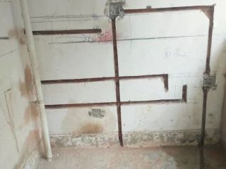 水、电管开槽施作