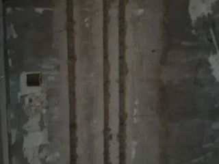 水、电管开槽施作