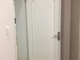 成品门及墙纸铺贴