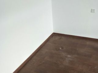 实木复合地板铺设