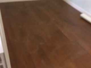 实木复合地板铺设