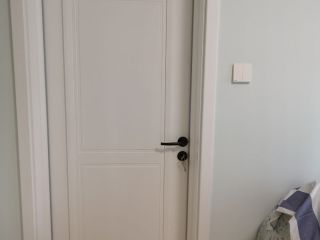 成品门及墙纸铺贴