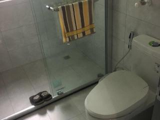 成品门及墙纸铺贴