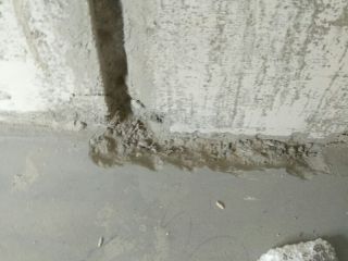 水、电管开槽施工