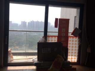 成品门及墙纸铺贴