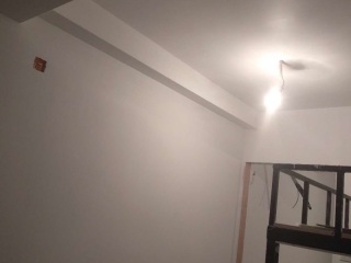 墙、顶面乳胶漆