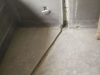 水、电管开槽施工