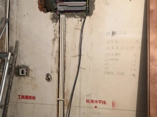强、弱电路穿线施作